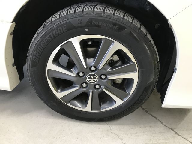 TOYOTA NOAH 2019 Image 31