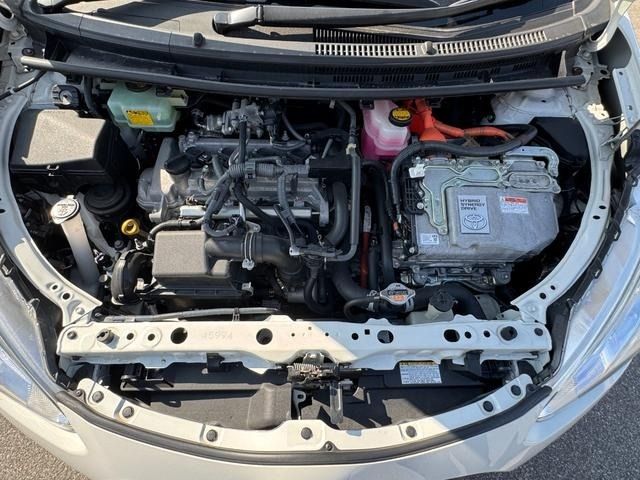 TOYOTA AQUA 2017 Image 31