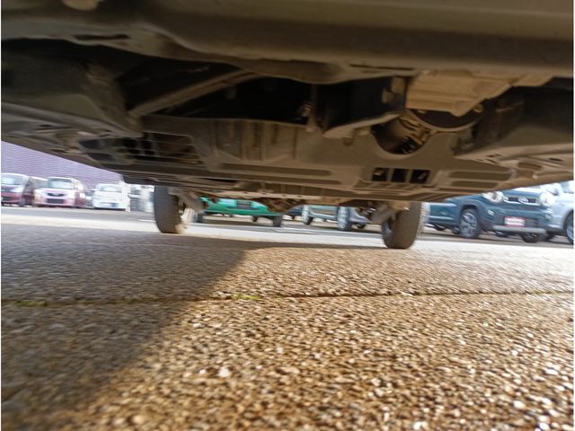 DAIHATSU HIJET CARGO 4WD 2022 Image 31