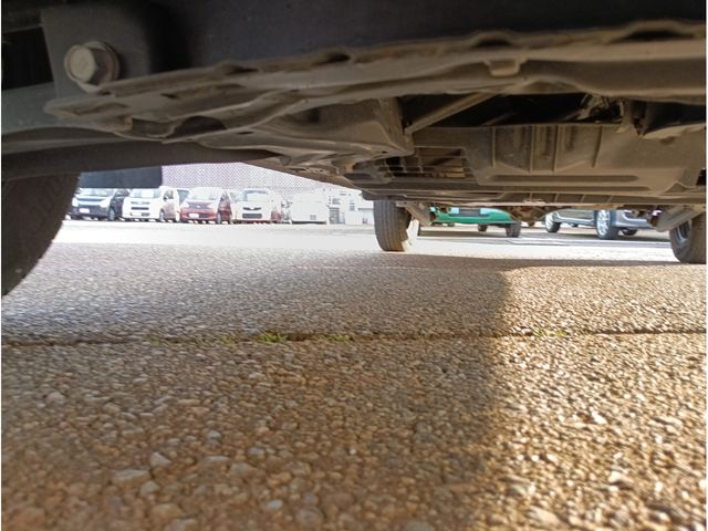 DAIHATSU HIJET CARGO 4WD 2022 Image 31