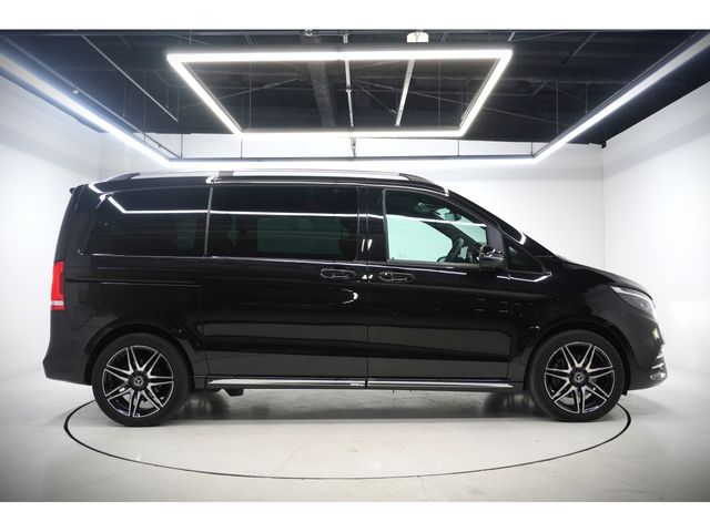 MERCEDES BENZ V CLAS 2023 Image 31