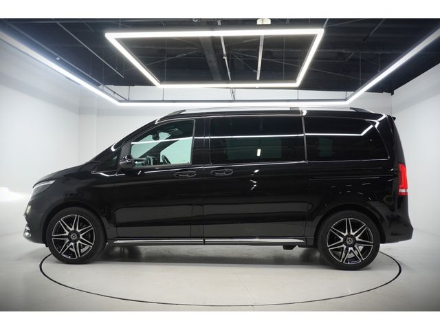 MERCEDES BENZ V CLAS 2023 Image 31