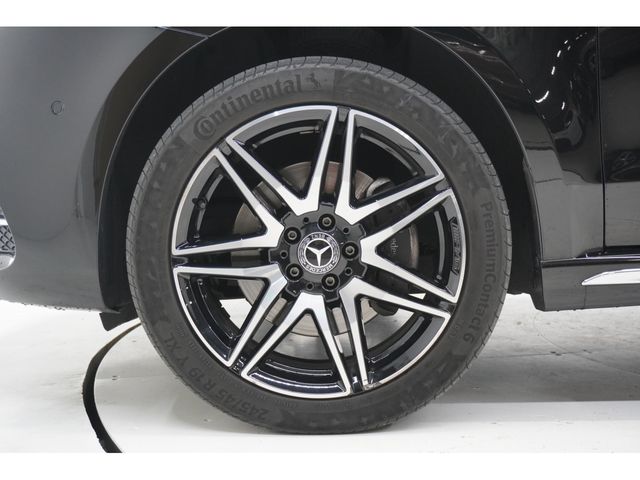 MERCEDES BENZ V CLAS 2023 Image 31