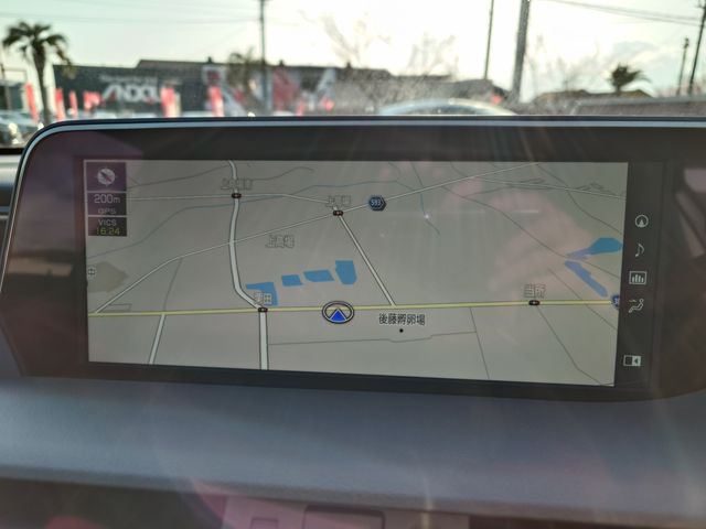 TOYOTA LEXUS ES300H 2019 Image 31