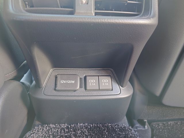 TOYOTA LEXUS ES300H 2019 Image 31