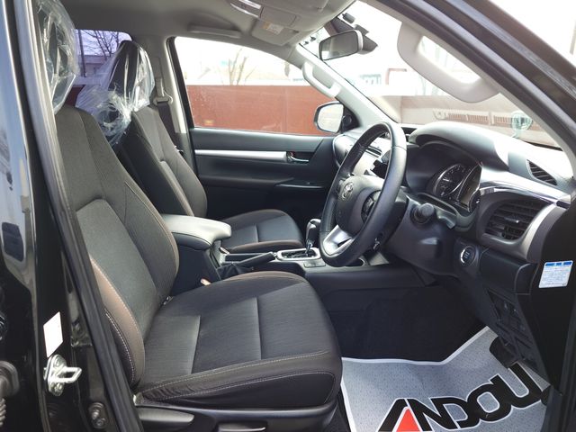 TOYOTA HILUX 4WD 2021 Image 31