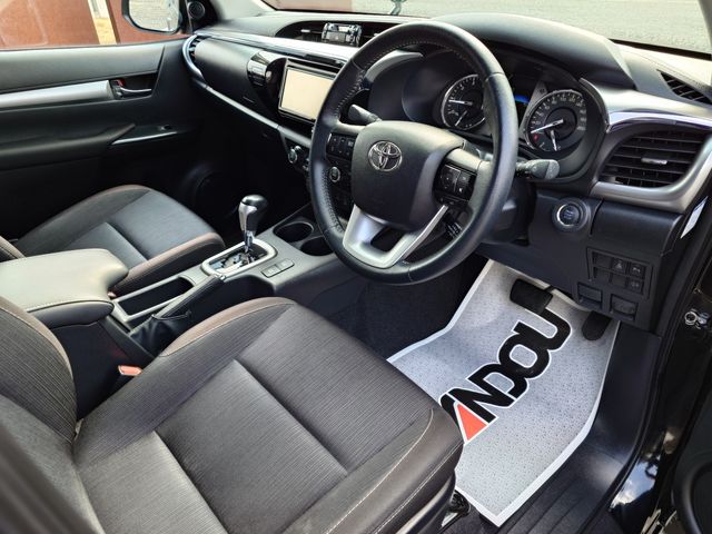 TOYOTA HILUX 4WD 2021 Image 31