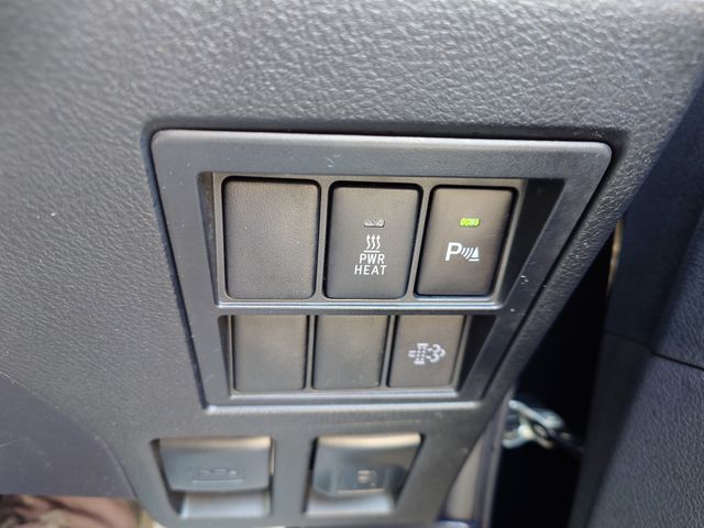 TOYOTA HILUX 4WD 2021 Image 31