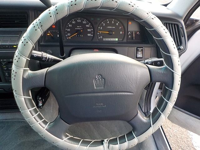 TOYOTA CROWN WAGON 1999 Image 31