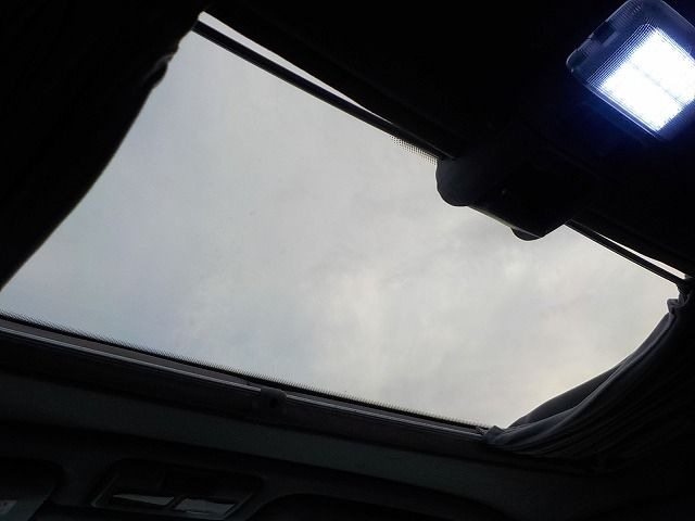 TOYOTA CROWN WAGON 1999 Image 31