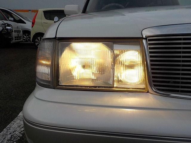 TOYOTA CROWN WAGON 1999 Image 31