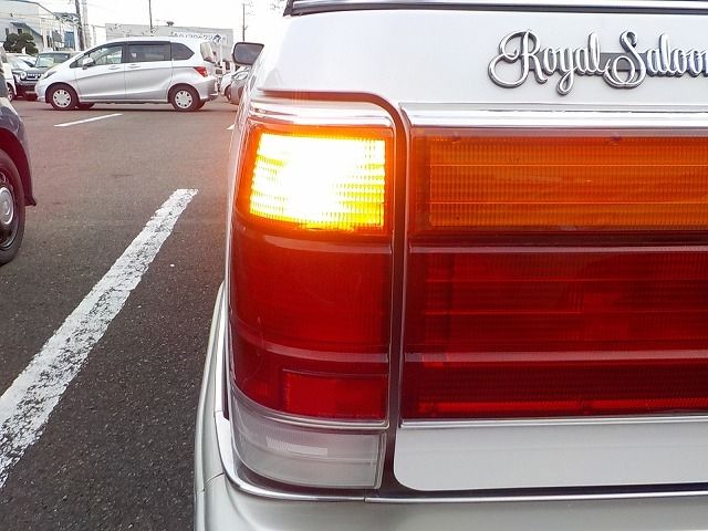 TOYOTA CROWN WAGON 1999 Image 31