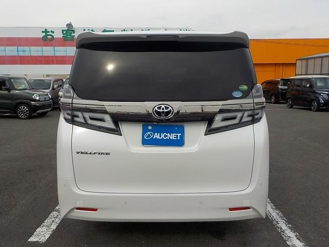 TOYOTA VELLFIRE 2018 Image 31