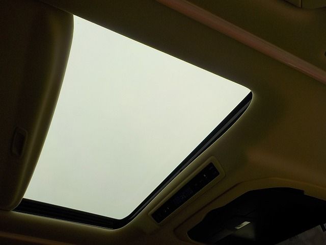 TOYOTA VELLFIRE 2018 Image 31