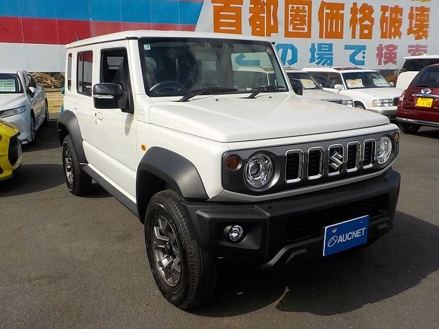 SUZUKI JIMNY NOMADE 2025 Image 31
