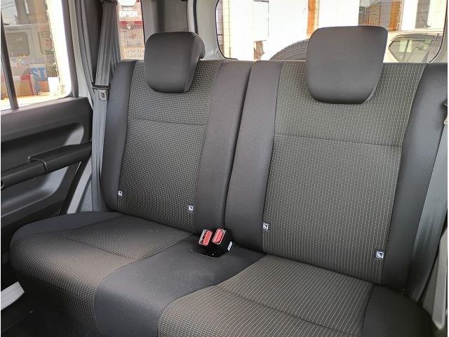 SUZUKI JIMNY NOMADE 2025 Image 31