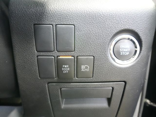 TOYOTA ALPHARD 2018 Image 31