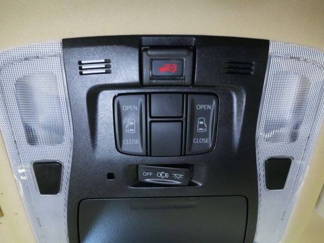 TOYOTA ALPHARD 2018 Image 31