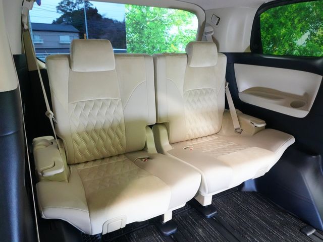 TOYOTA ALPHARD 2018 Image 31