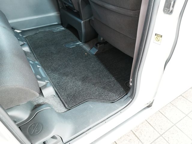 DAIHATSU TANTO CUSTOM 2014 Image 31