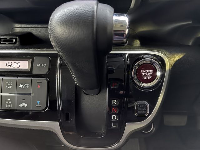 HONDA N BOX SLASH 2015 Image 31