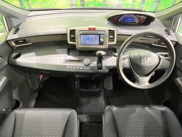 HONDA FREED SPIKE 2011 Image 31