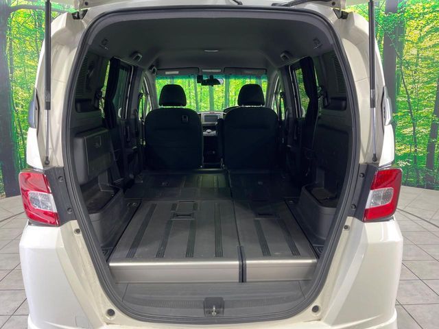 HONDA FREED SPIKE 2011 Image 31