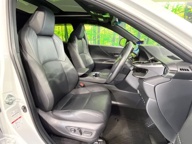 TOYOTA HARRIER HYBRID 2023 Image 31