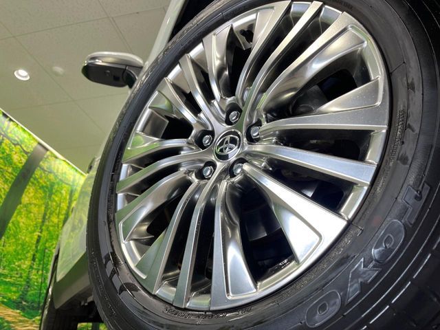 TOYOTA HARRIER HYBRID 2023 Image 31