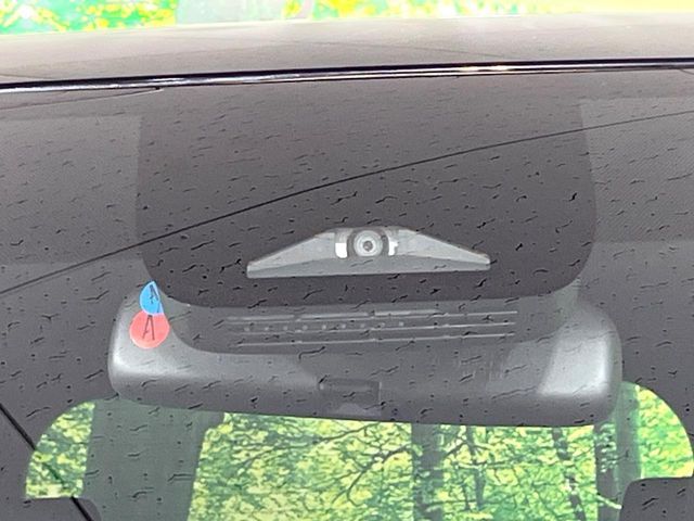 TOYOTA VOXY HYBRID 2023 Image 31