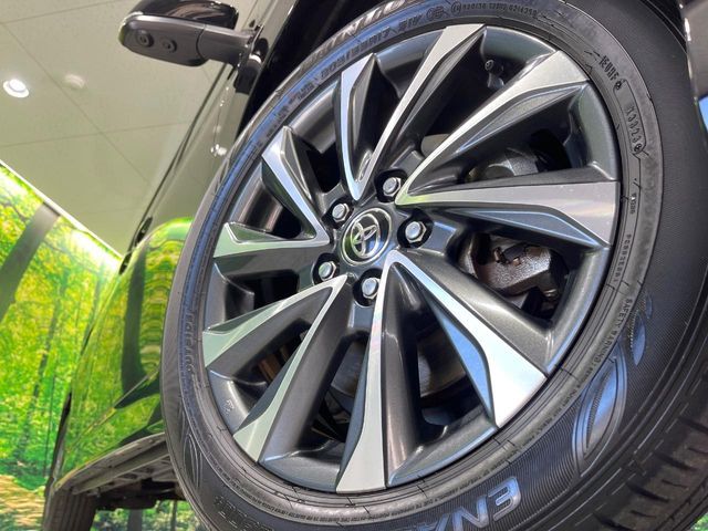 TOYOTA VOXY HYBRID 2023 Image 31