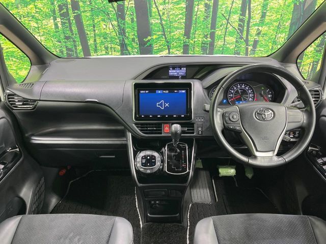 TOYOTA VOXY 2021 Image 31