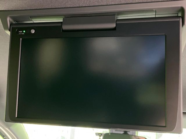 TOYOTA VOXY 2021 Image 31