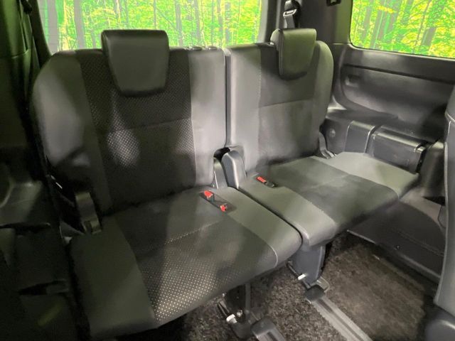 TOYOTA VOXY 2021 Image 31