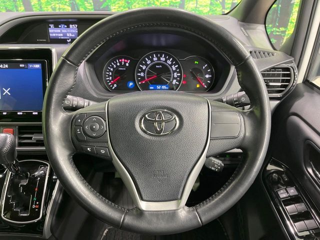 TOYOTA VOXY 2021 Image 31
