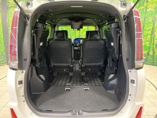 TOYOTA NOAH 2019 Image 31