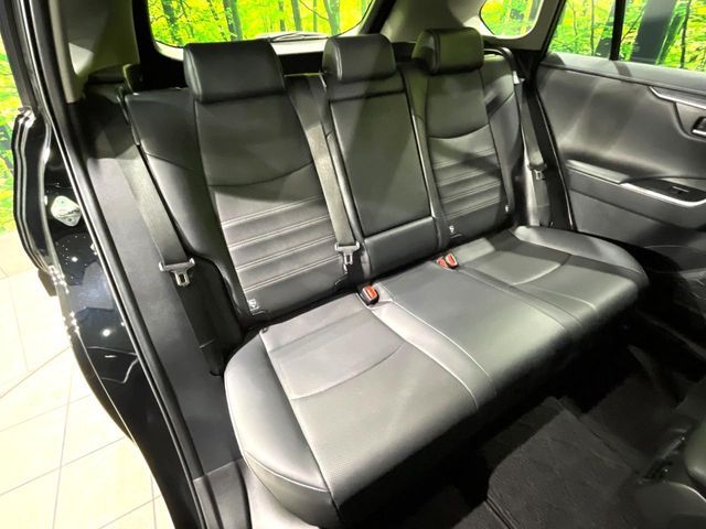 TOYOTA RAV4 4WD 2023 Image 31