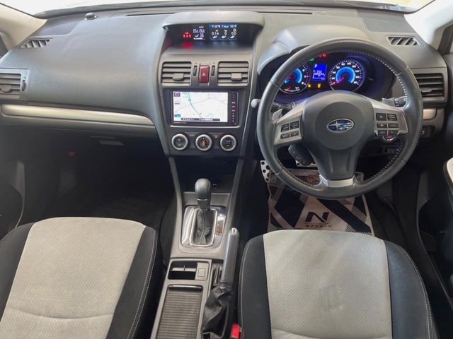 SUBARU XV HYBRID 2014 Image 31