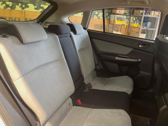 SUBARU XV HYBRID 2014 Image 31