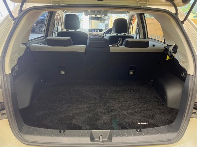 SUBARU XV HYBRID 2014 Image 31