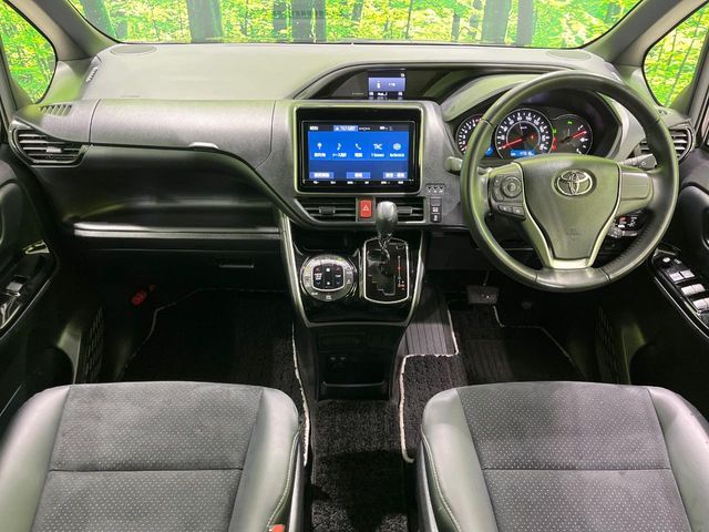 TOYOTA VOXY 2021 Image 31