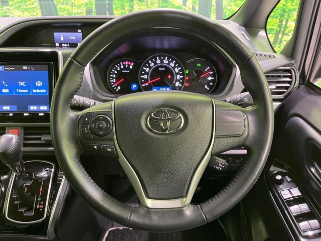TOYOTA VOXY 2021 Image 31
