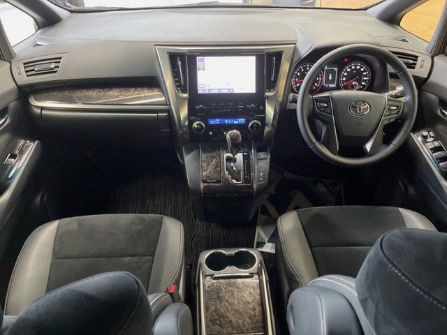 TOYOTA ALPHARD 2023 Image 31
