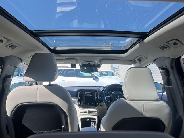 VOLVO XC40 2021 Image 31