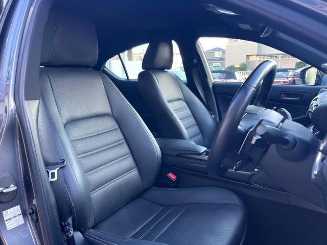 TOYOTA LEXUS IS300H 2021 Image 31