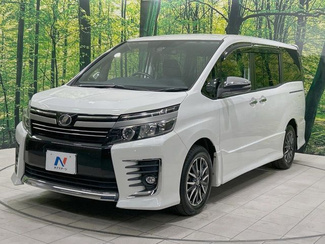 TOYOTA VOXY 2017 Image 31