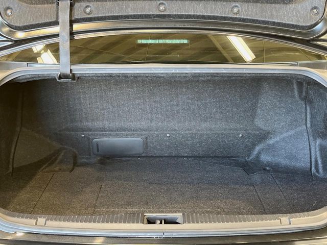 TOYOTA CROWN SEDAN HYBRID 2015 Image 31