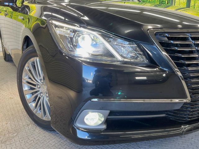 TOYOTA CROWN SEDAN HYBRID 2015 Image 31