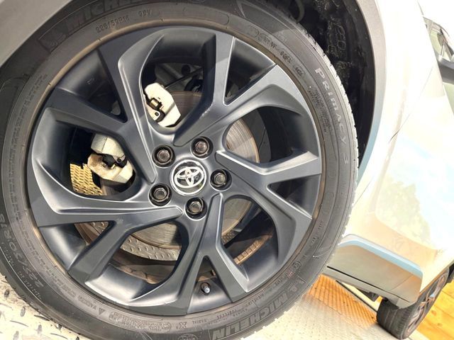 TOYOTA C-HR 2021 Image 31