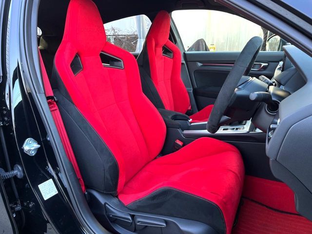 HONDA CIVIC HATCHBACK 2025 Image 31